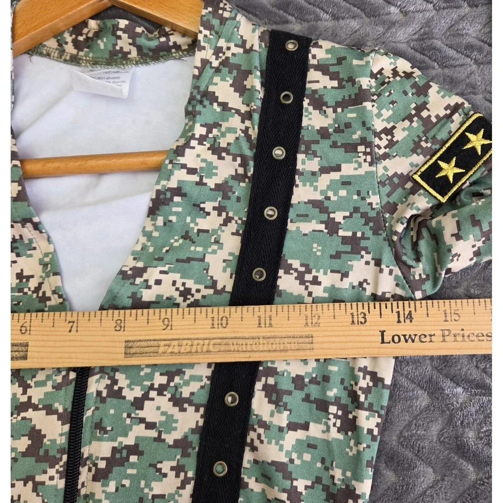 Spirit Halloween Women's Digital Camouflage Military Tactical Costume Size XS - Picture 7 of 9